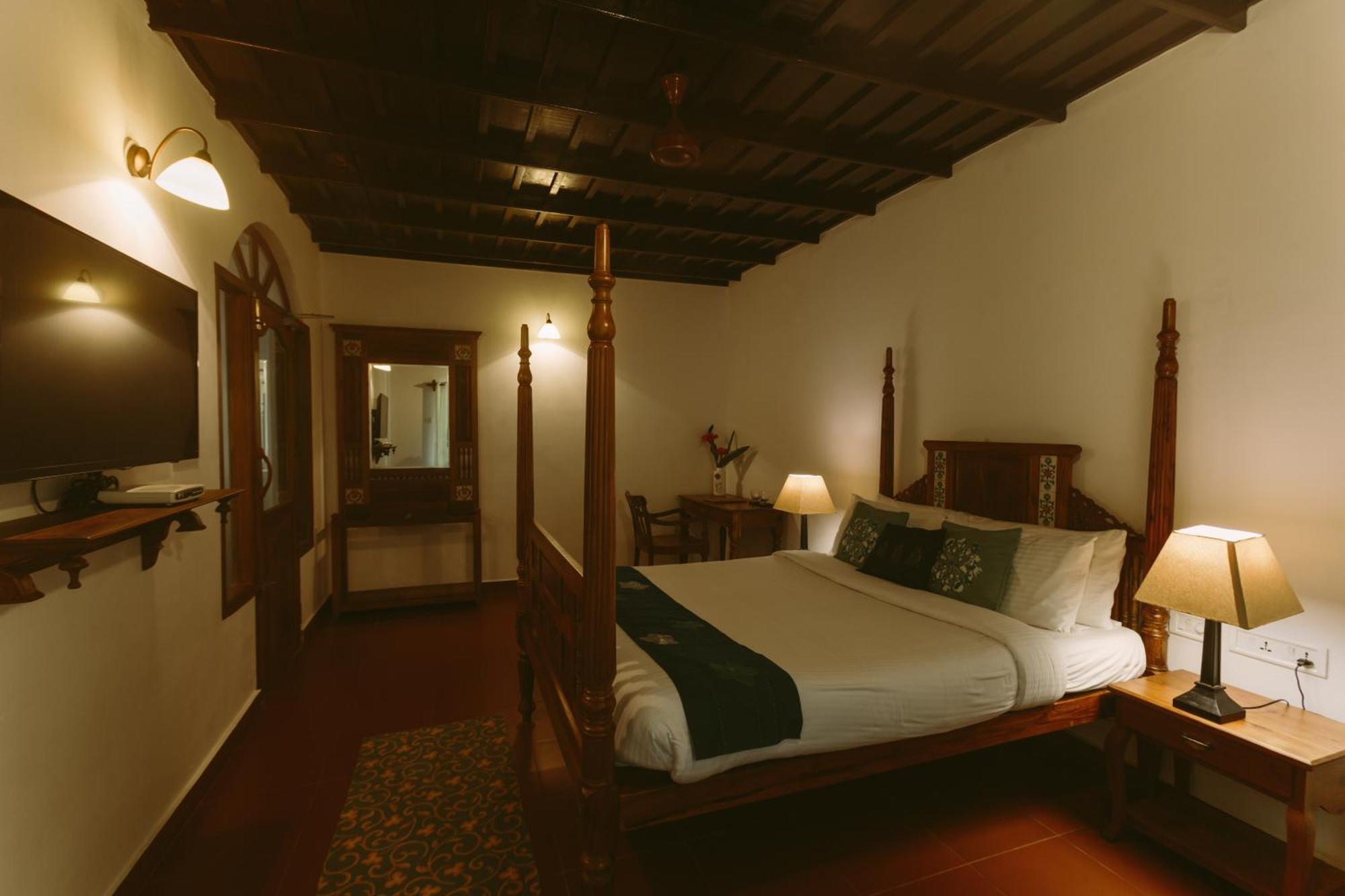 Palmgrove Lake Resort Alappuzha Exterior foto