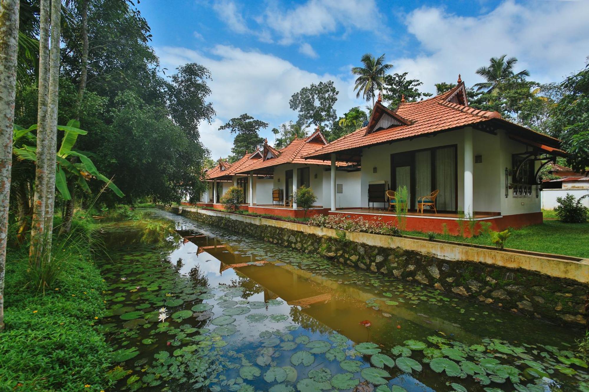 Palmgrove Lake Resort Alappuzha Exterior foto