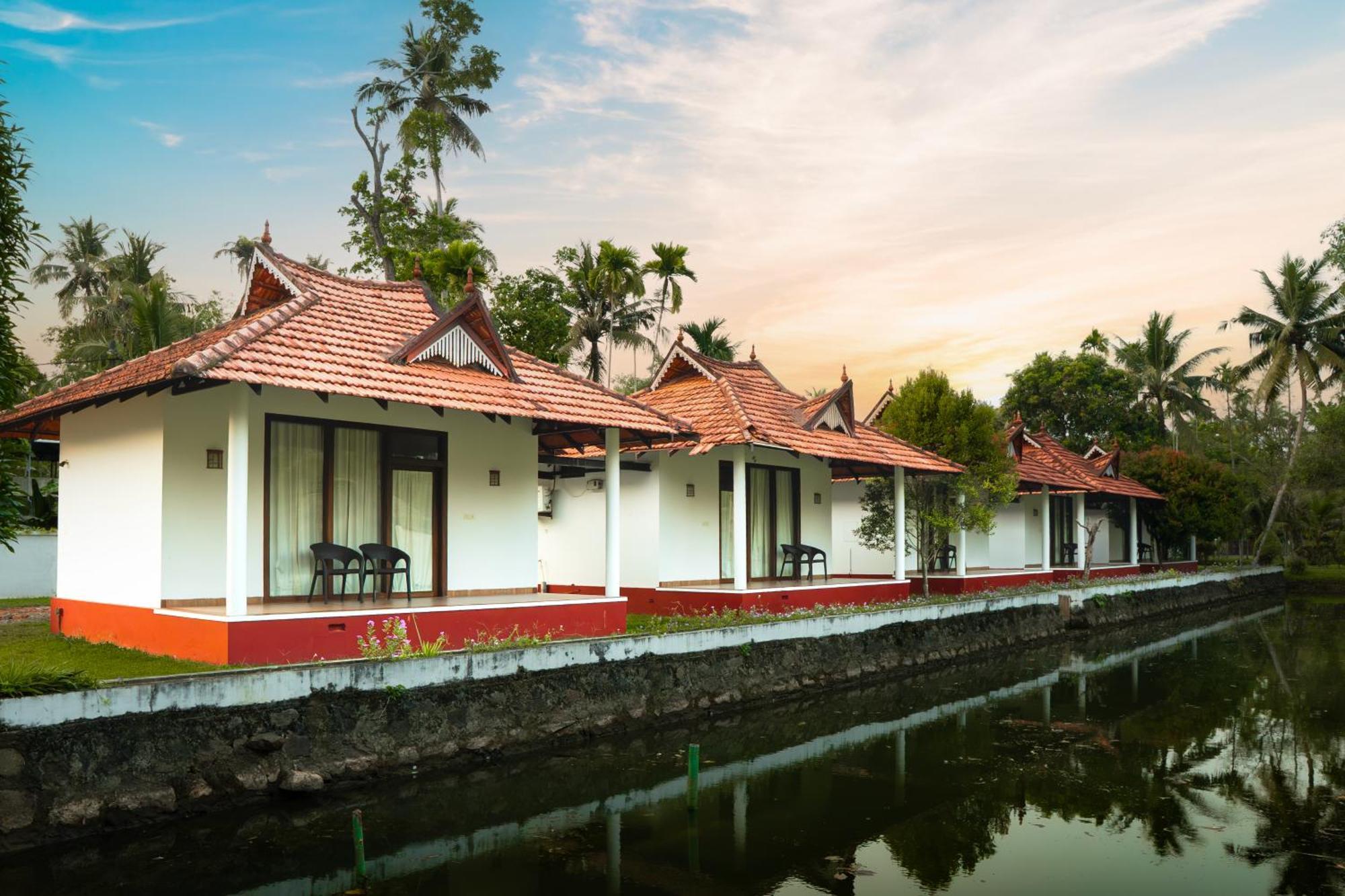 Palmgrove Lake Resort Alappuzha Exterior foto